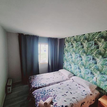 Bonito Apartamento Cerca De La Playa سالو المظهر الخارجي الصورة
