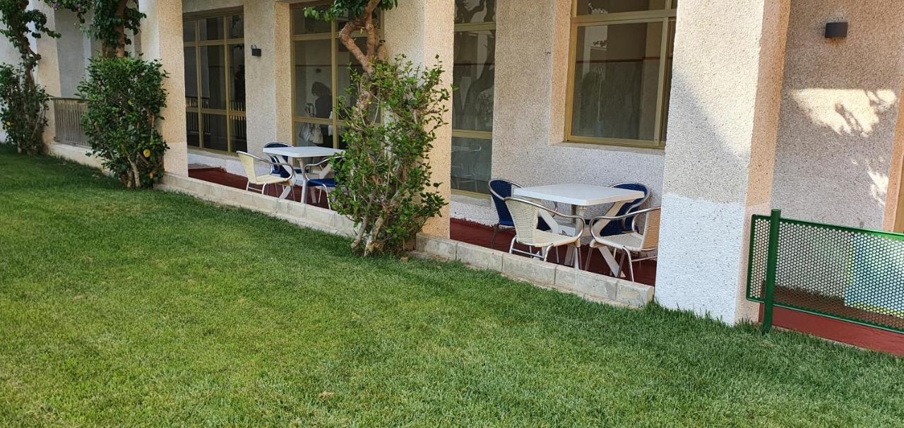Bonito Apartamento Cerca De La Playa سالو المظهر الخارجي الصورة