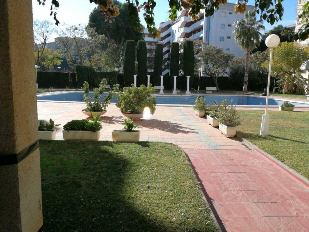 Bonito Apartamento Cerca De La Playa سالو المظهر الخارجي الصورة